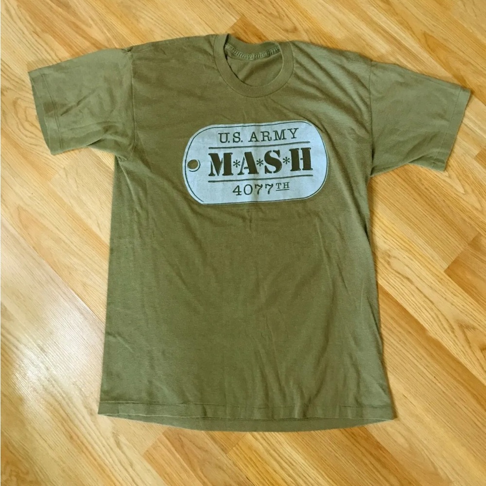 Vintage early 80s MASH TV show Tshirt